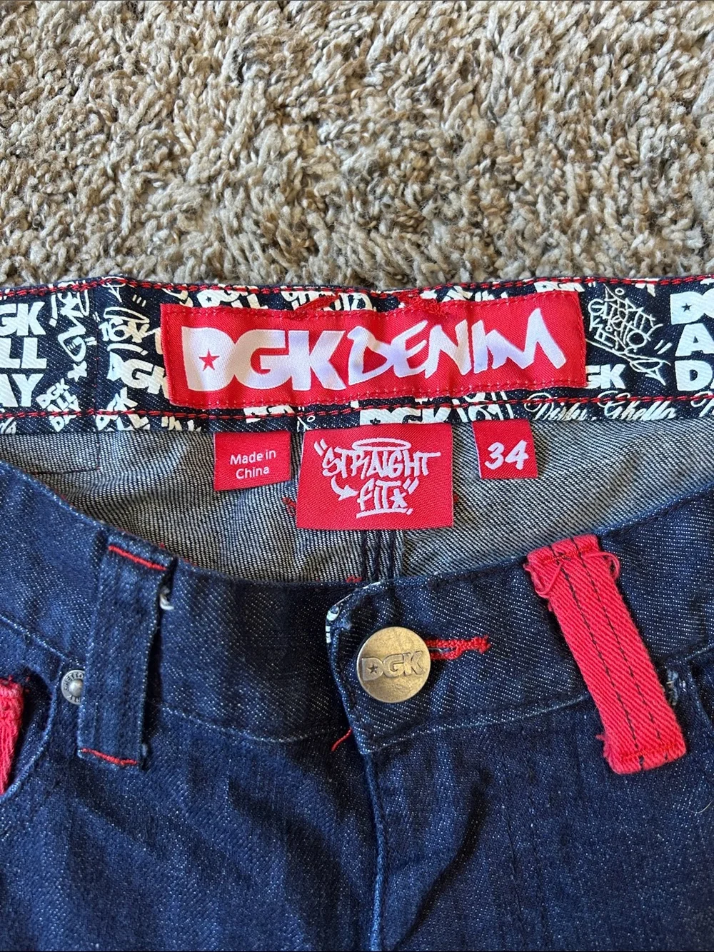 DGK Men’s Dark Blue Relaxed Jeans with Red Accent
